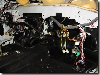 Dedra mit fehlendem Armaturenbrett und Heizung